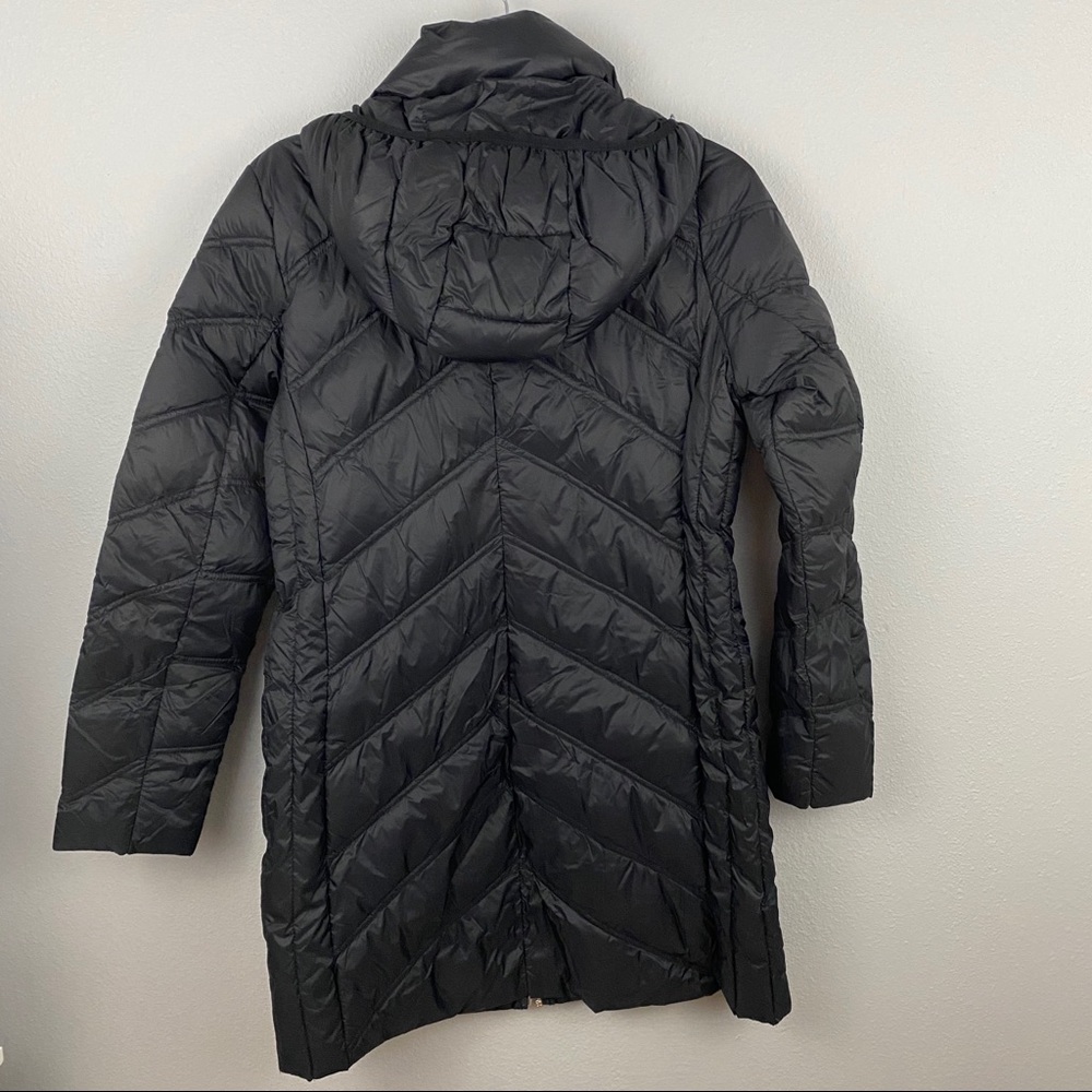 Michael Kors • Black Packable Down Coat - Picture 6 of 6